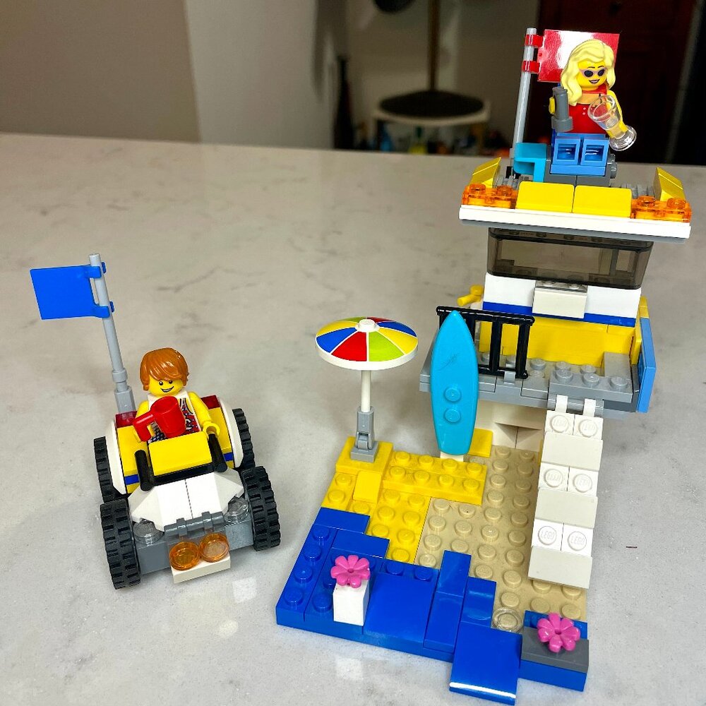 LEGO Creator Sunshine Surfer Van 31079